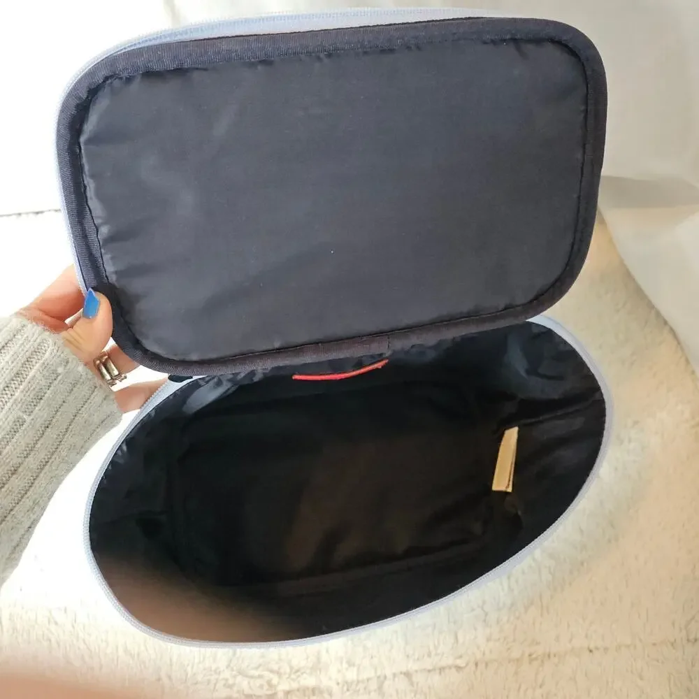 Tommy Hillfiger NWOT Logo Makeup Bag. Y2K. Minimalist. Travel. Blue Red‎ White